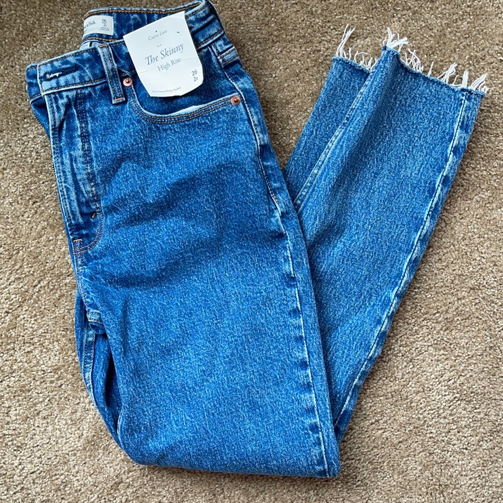 NWT Abercrombie Jeans